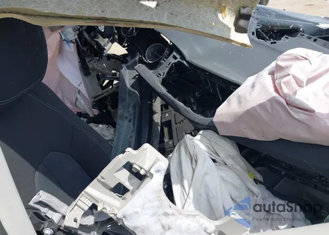 2023 Chrysler Voyager Lx z USA, uszkodzony, nr VIN 2C4RC1CG0PR530207